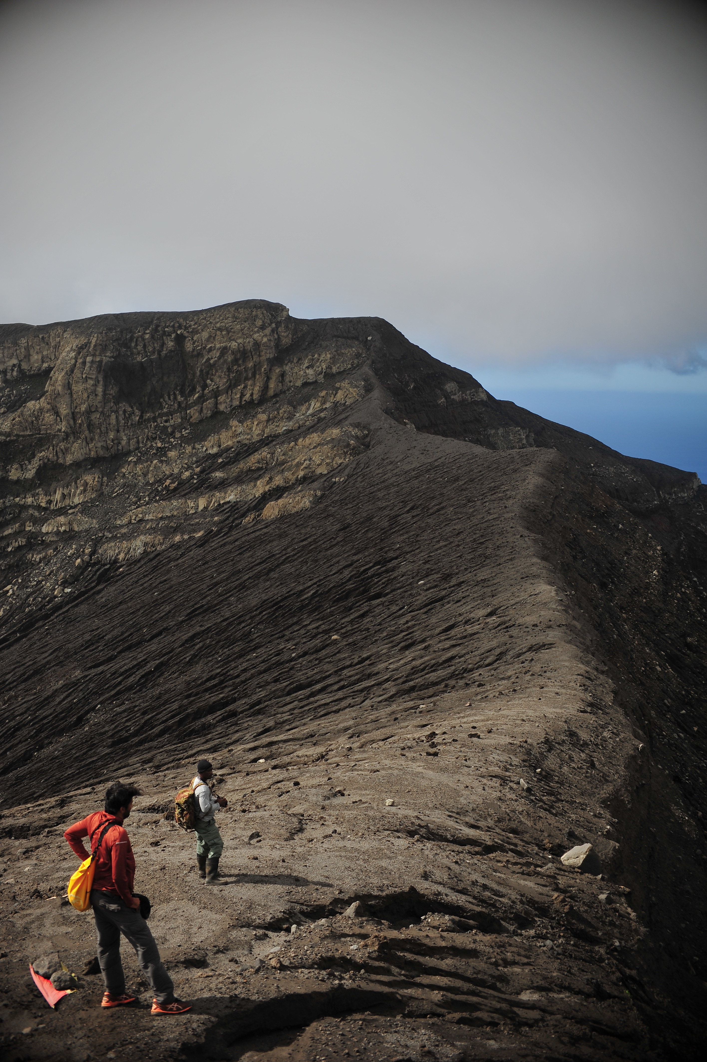 Walking carefully near the rim of the La Soufriére volcano 2021